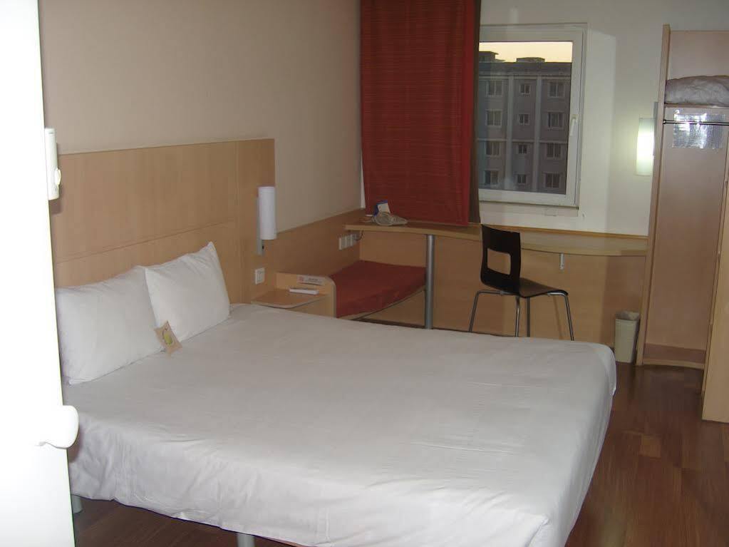 Hotel Ibis Shenyang Tiexi Exterior photo
