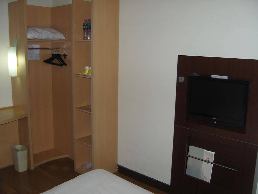 Hotel Ibis Shenyang Tiexi Exterior photo